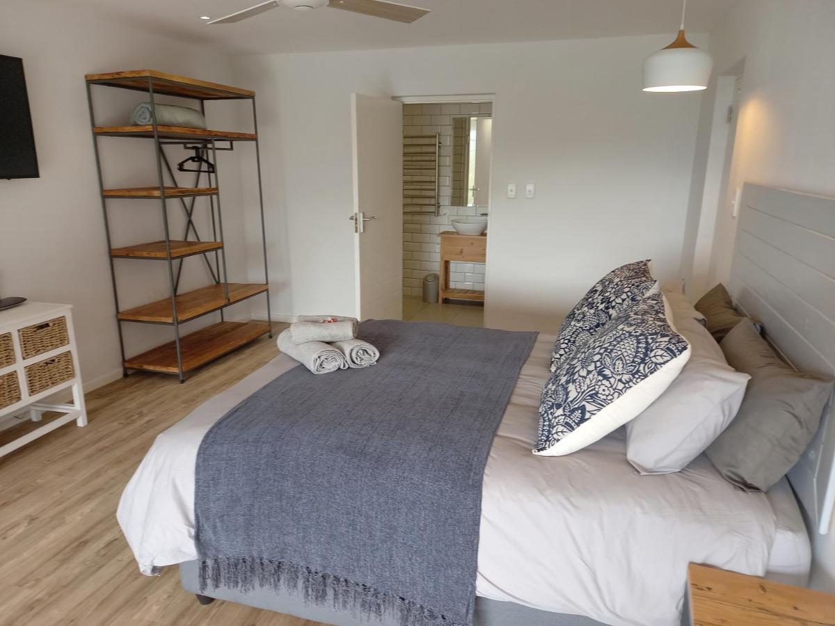 Simonʼs Town Stonebrook Apartments מראה חיצוני תמונה