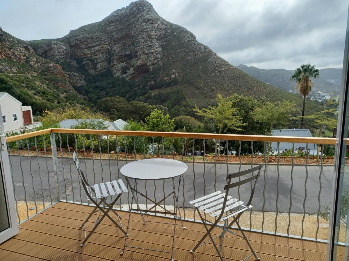 Simonʼs Town Stonebrook Apartments מראה חיצוני תמונה