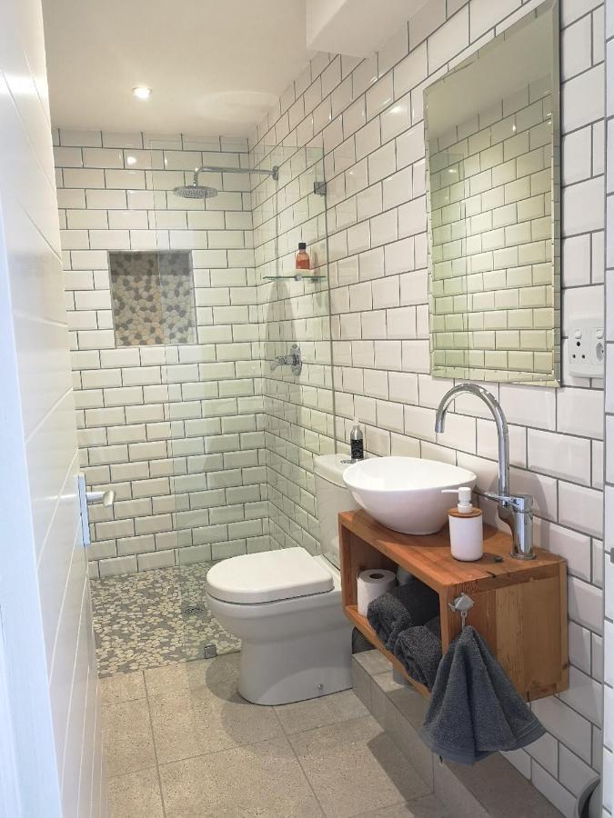 Simonʼs Town Stonebrook Apartments מראה חיצוני תמונה