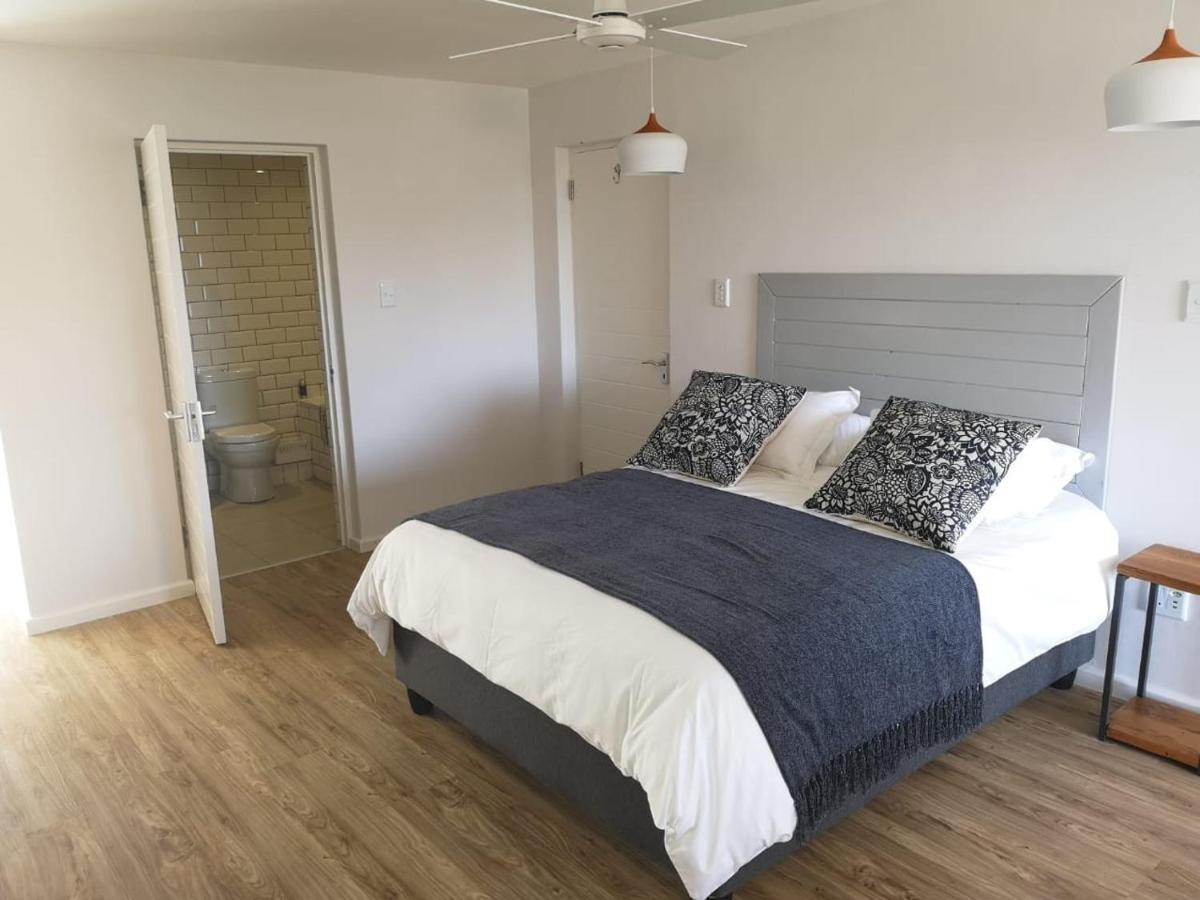 Simonʼs Town Stonebrook Apartments מראה חיצוני תמונה
